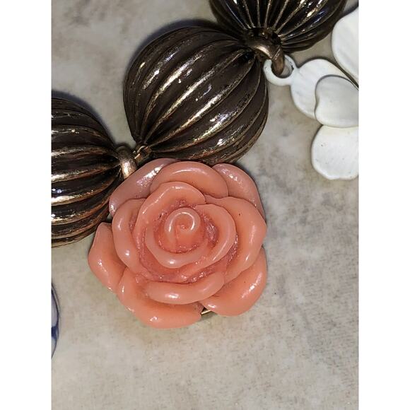 Chloe + Isabel jardin enchanté charm bracelet - B105 - Picture 4 of 8